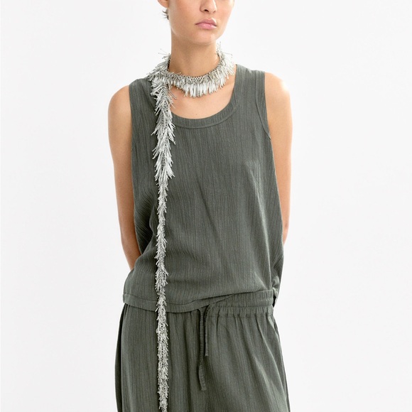 PARFOIS Elegant Sleeveless Green Top